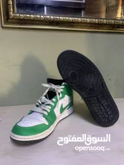  3 Nike Air Jordan 1 mid lucky green