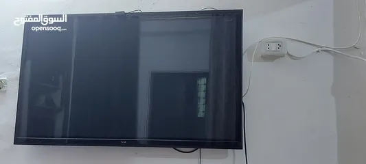  1 شاشه من السعوديه