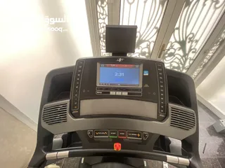  6 جهاز ركض / treadmill