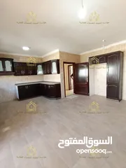  14 شقة من فيلا - الرابية - 4نوم 2ماستر - 330م - بلكونات بإطلالة مميزة - منطقة هادئة ومميزة
