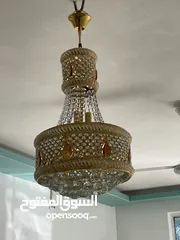  2 ثريات سقفية وجدارية