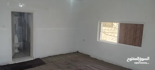  9 شقة للإيجار في زبده