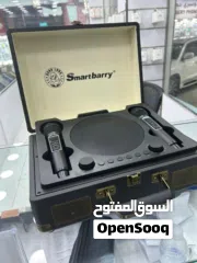  4 للبيع سماعه مع ميكروفونات