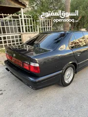  6 BMW 520i1990