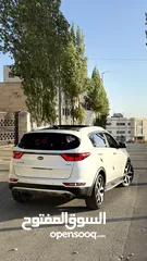  4 سبورتاج فل الفل بنوراما ماتور 2000 دفع رباعي