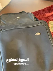  6 لأب توب عدد 2 للبيع مع شواحنهم نوع توشيبا وأيسر