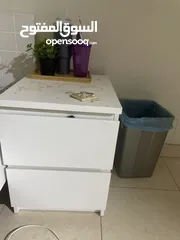  1 كومدينا عند الرأس من أكيا استعمال 7 شهور يحتاج لها تنضيف فقط ومبخره عالقه