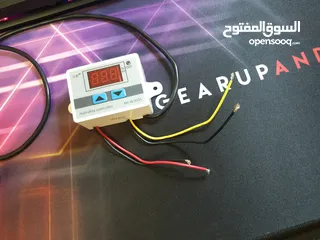  5 كونترولرات حرارة و رطوبة