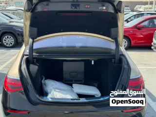  21 Mercedes-Maybach S680 2024