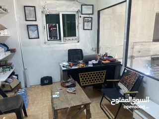  6 مركز صيانه مجهز للكامل ضمان او شراكه قادر على إداره الشغل  الاسم معروف والمحل شغال لعدم التفضل