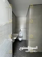  16 روف جديد لم يسكن مع ترسات خارجية واسعة بإطلالــــه بانوراما
