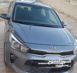  4 كيا ريو رمادي اصل شركة 2019  للبيع  ماشية 65 فقط