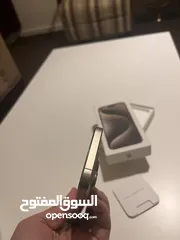  6 iPhone 15 pro شبه جديد