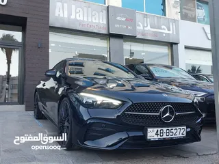  4 CLE 200 AMG BLACK EDITION