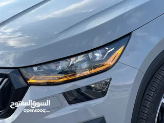  28 سكودا كودياك Sport Line  فل الفل فتحة سقف بانوراما 200 حصان  4x4- /2022  دفع رباعي 6+1