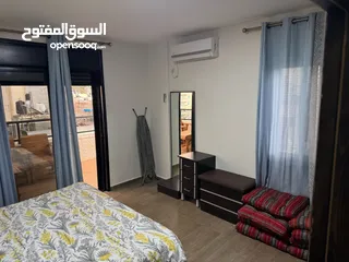  3 لستوديو بحالة جيده عفش جديد مع المالك مباشر ة