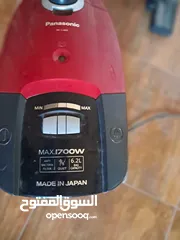  2 مكنسه كهربائيه باناسونيك ياباني 1700 احمر