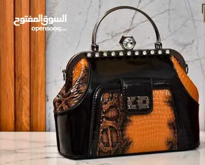  9 شنط وارد تركي وصيني جديد استيراد مصر محافظ رجالي واحزمه بسعر مغري متوفر جمله للكميات