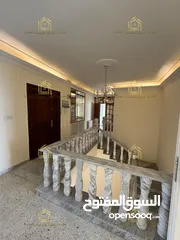  23 فيلا في منطقة الدوار السابع (V191)