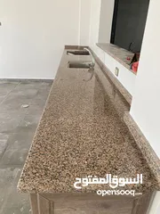 12 بيت ريفي وشاليه للبيع او البدل على شقة في عمان