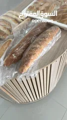  23 خبز ومعجنات ومخبوزات وحلويات شرقية وغربية  للمطاعم والكفتريات والبقالات