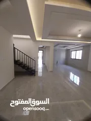  19 قرب الستي مول 200م ورف بناء 40م وتراس 100م