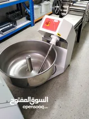  4 ماكنات بشار ولوازم مطاعم