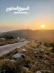  9 أرض سكنية مميزة ذات إطلالة بانورامية على الغرب والشمال جاهزة للبناء في إسكان المهندسين بطنا