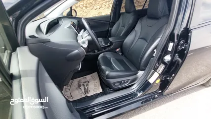  15 تويوتا بريوس 2022 XLE فحص كامل فل ما عدا الفتحة صنف بيرسونا TOYOTA PRIUS 2022 XLE FULLY LODED