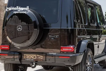  9 Mercedes G500 2024 Amg kit Night Package   السيارة وارد و كفالة الشركة و قطعت مسافة 2,000 كيلو