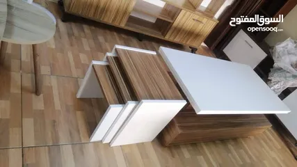  10 طاولات وسط مع سيرفس