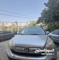  2 جيب هوندا crv دفع رباعي بحالة ممتازة جدا  بسعر مغري