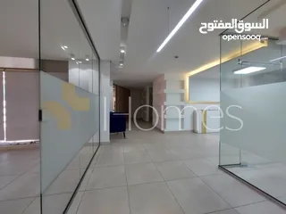  7 مكتب امامي بواجهات زجاجية للايجار في وادي صقرة، 230م