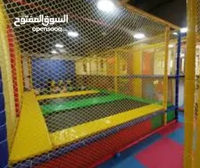  28 خدمة تفصيل ارضية ترامبولين  وتركيب بايب مواسير فوم سيفتي لعمدان الحديد لمناطق الالعاب و شبك بلاستيك