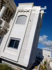  5 ڤيلا على جبل مشرف