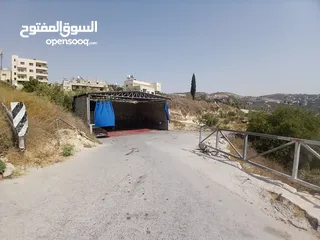  9 محل للايجار