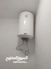  11 متوفره بعد 9 ثمانيه شقه مفروشه سوبر في الجبيهه  في حي هادء . 3 غرف. للايجار  اسيوعي. شهريي وسنوي