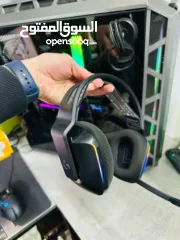  4 Logitech Wireless Gaming Headset G733