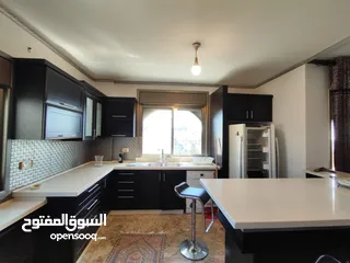  3 شقة فاخرة للإيجار – عين مصباح، قرب الإذاعة والتلفزيون