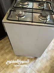  2 غاز أربع عيون بحالة ممتازة الموقع