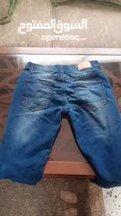  5 بنطلونين +جاكيت سويتر نايك + بوط للبيع ب 10