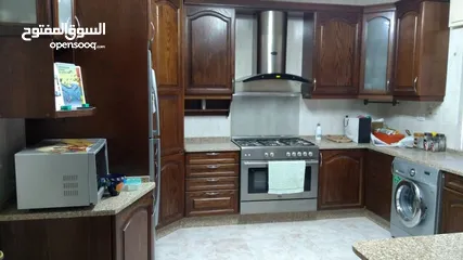  24 فيلا للبيع في ضاحية الرشيد بالقرب من جامعة الاميرة سمية - 14493