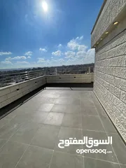  7 شقه مع رووف من اجمل الاطلالات الدائمه طبربور ضاحيه الصفا