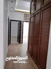  2 قطع اراضي سكنية في التيناز والحي الجامعي والهواري