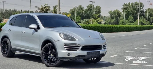  19 Porsche 6 cylinder / Gulf / 2012, panorama, number one, full specifications, agency condition