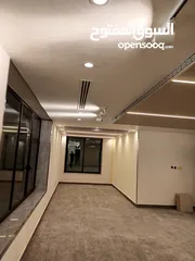  17 تنفيذ جميع انواع ديكور  تنجيد الواح عزل ارضيات ستائر زيبراا رولات جسور مستشفيات براويز الواح ديكور