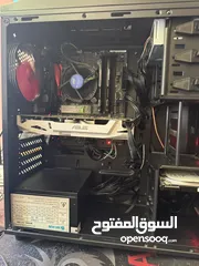  2 كيس الالعاب والتصاميم مستعمل بحالة الوكالة
