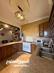  5 شقه مفروشه للإيجار اربد قرب دوار صحارى