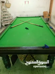  1 طاولة بلياردو انجليزي بحالة ممتازة