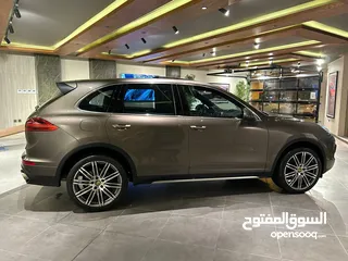  4 Porsche Cayenne model 2016 FOR SALE